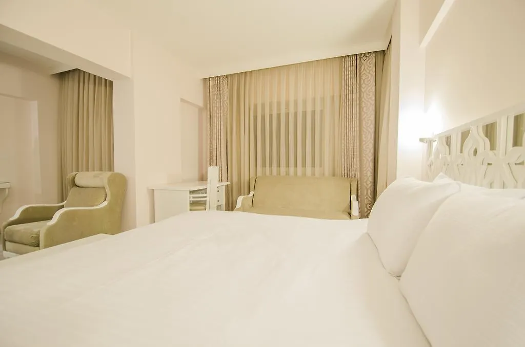 Cimenoglu Hotel 데니즐리